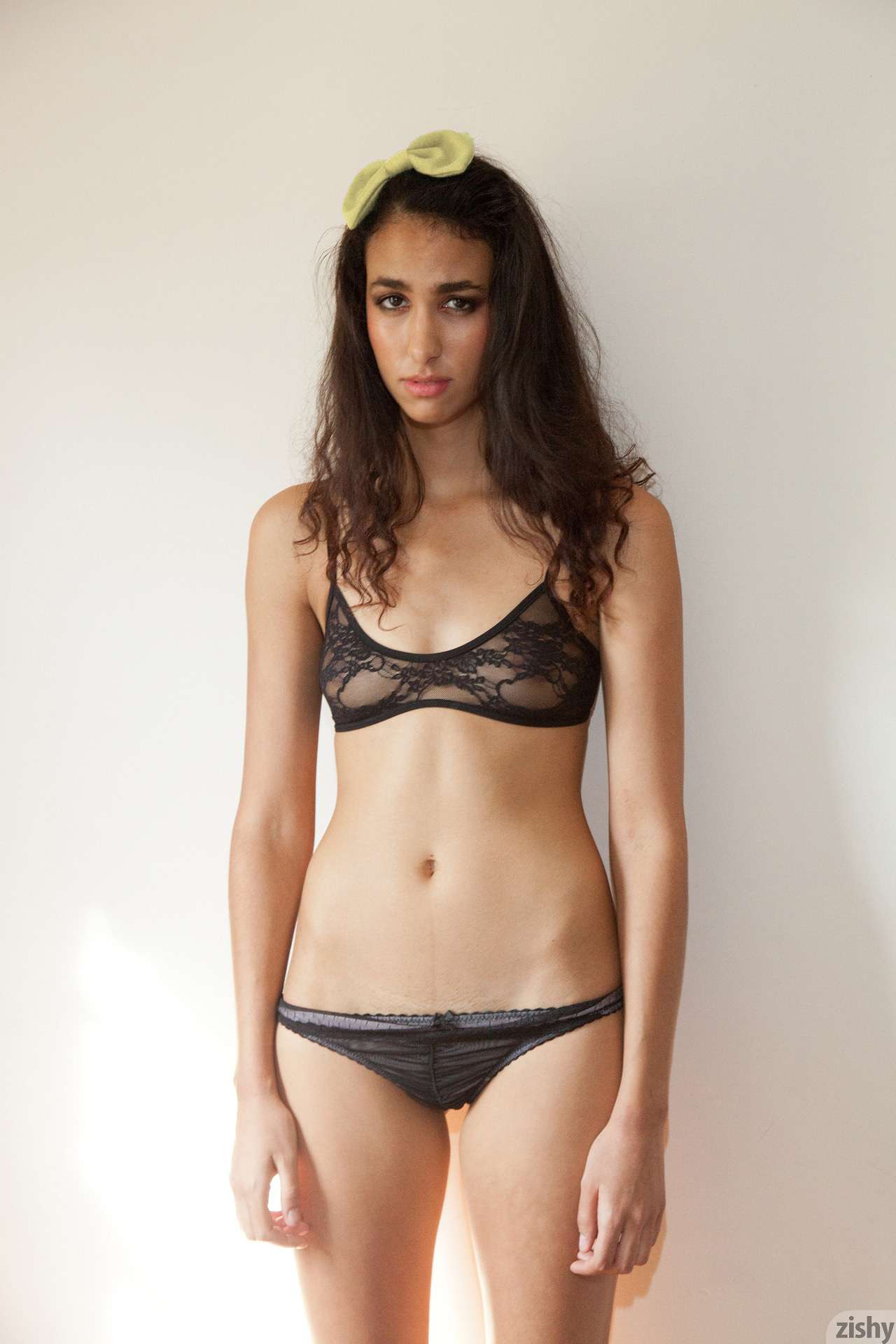 Paola uribe gordian knots