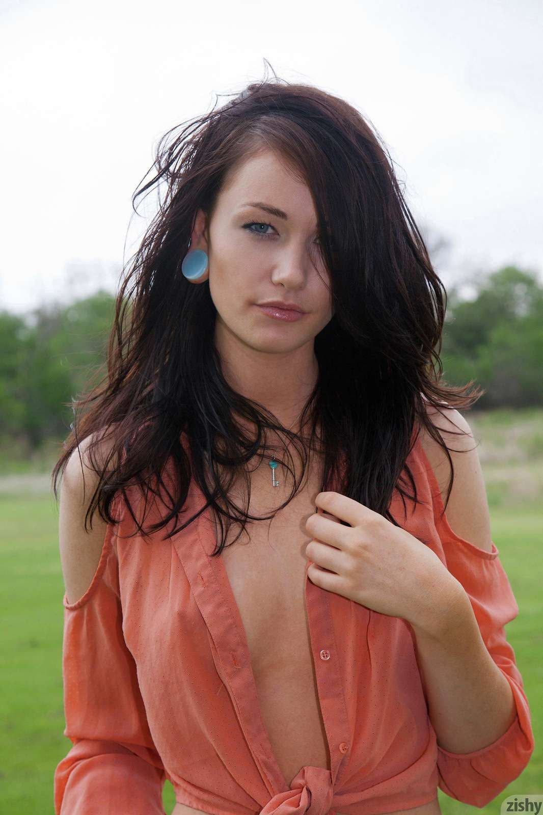 Kelly lamprin meanwhile in texas