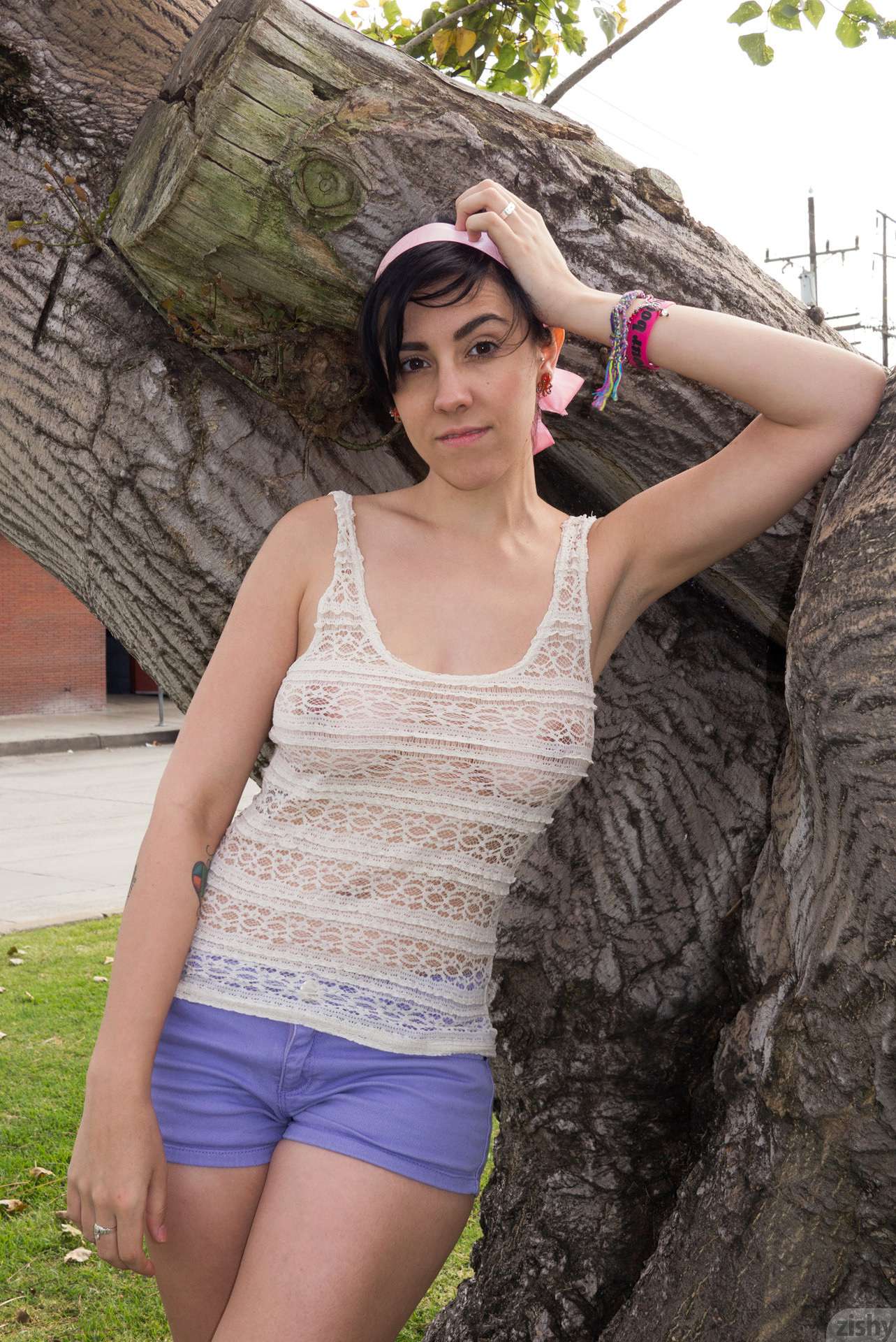 Aysha thoen vibram girl